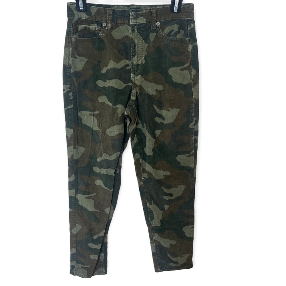 American Eagle corduroy Camo mom jeans
